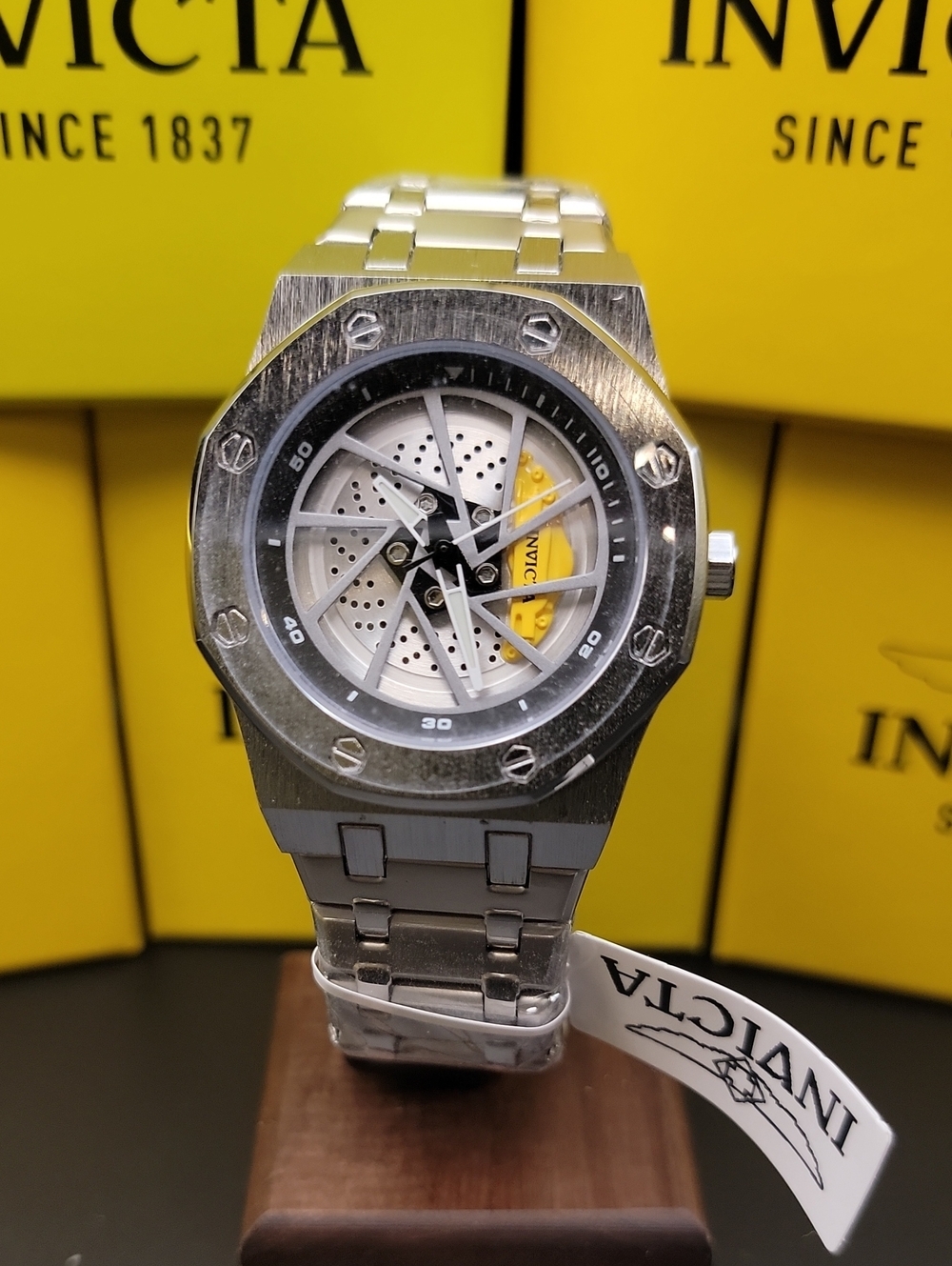 🏁 NEW Invicta Speedway Rim Men's Yellow Brake Caliper Watch 42mm Steel 69487